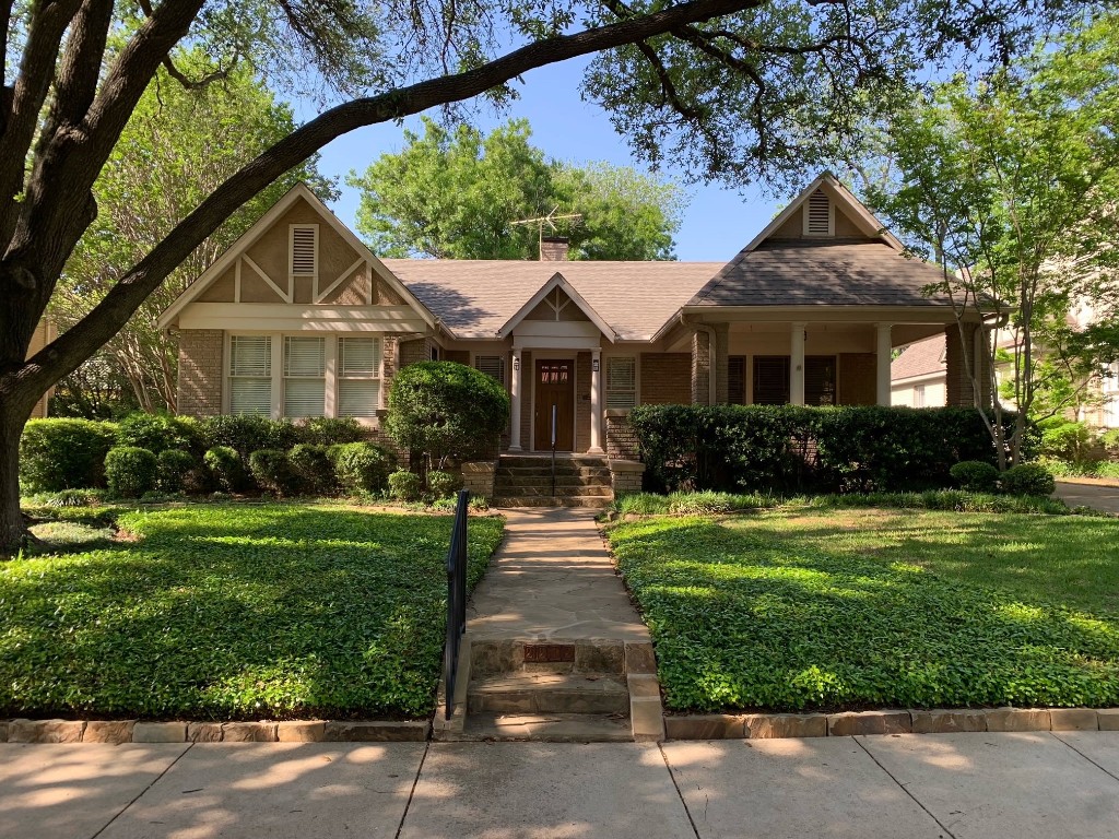 2212 Huntington Lane Fort Worth TX 76110