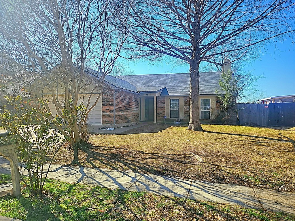 5200 Redwater Drive Arlington TX 76018
