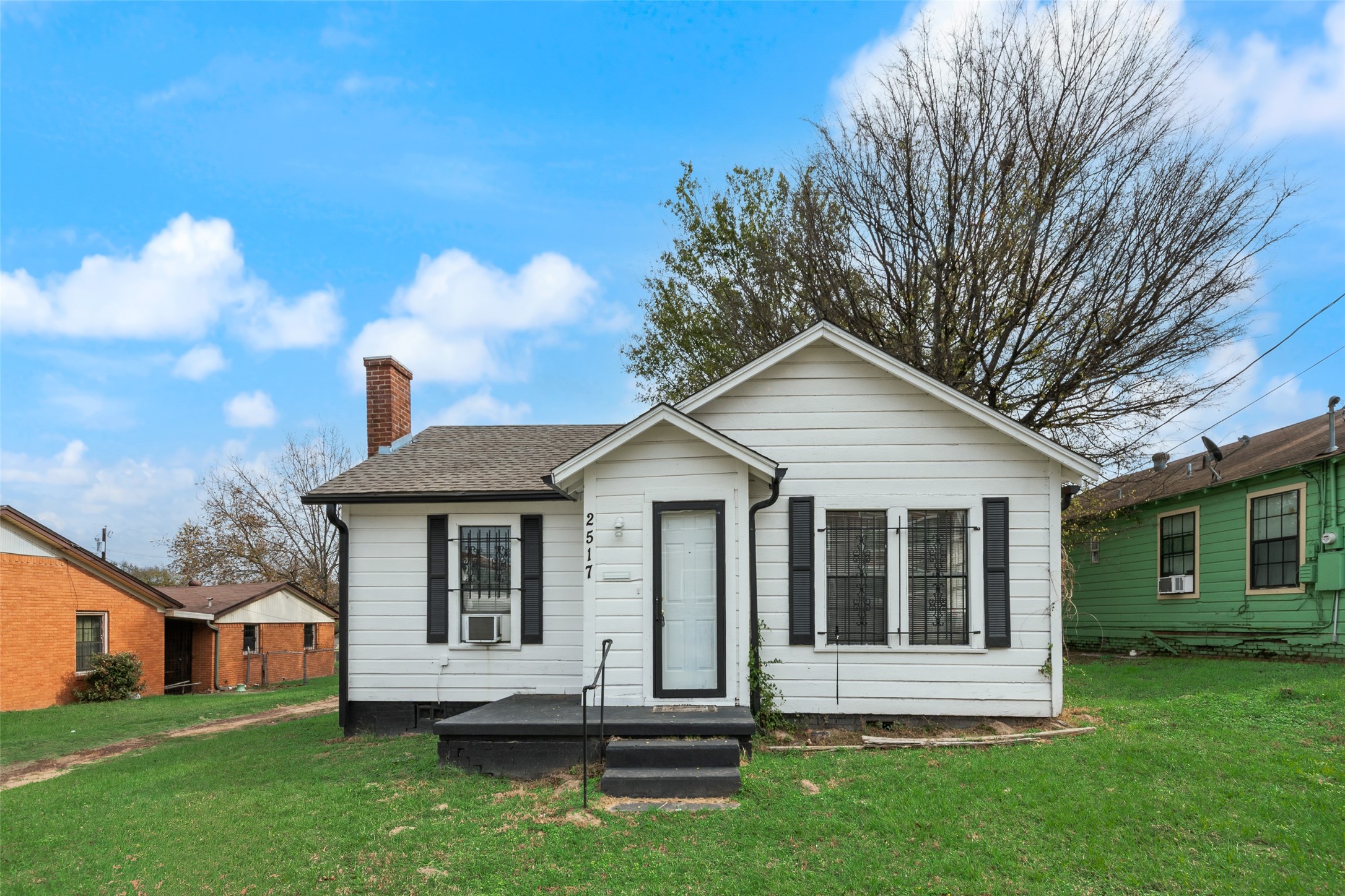 2517 N Grand Avenue Tyler TX 75702