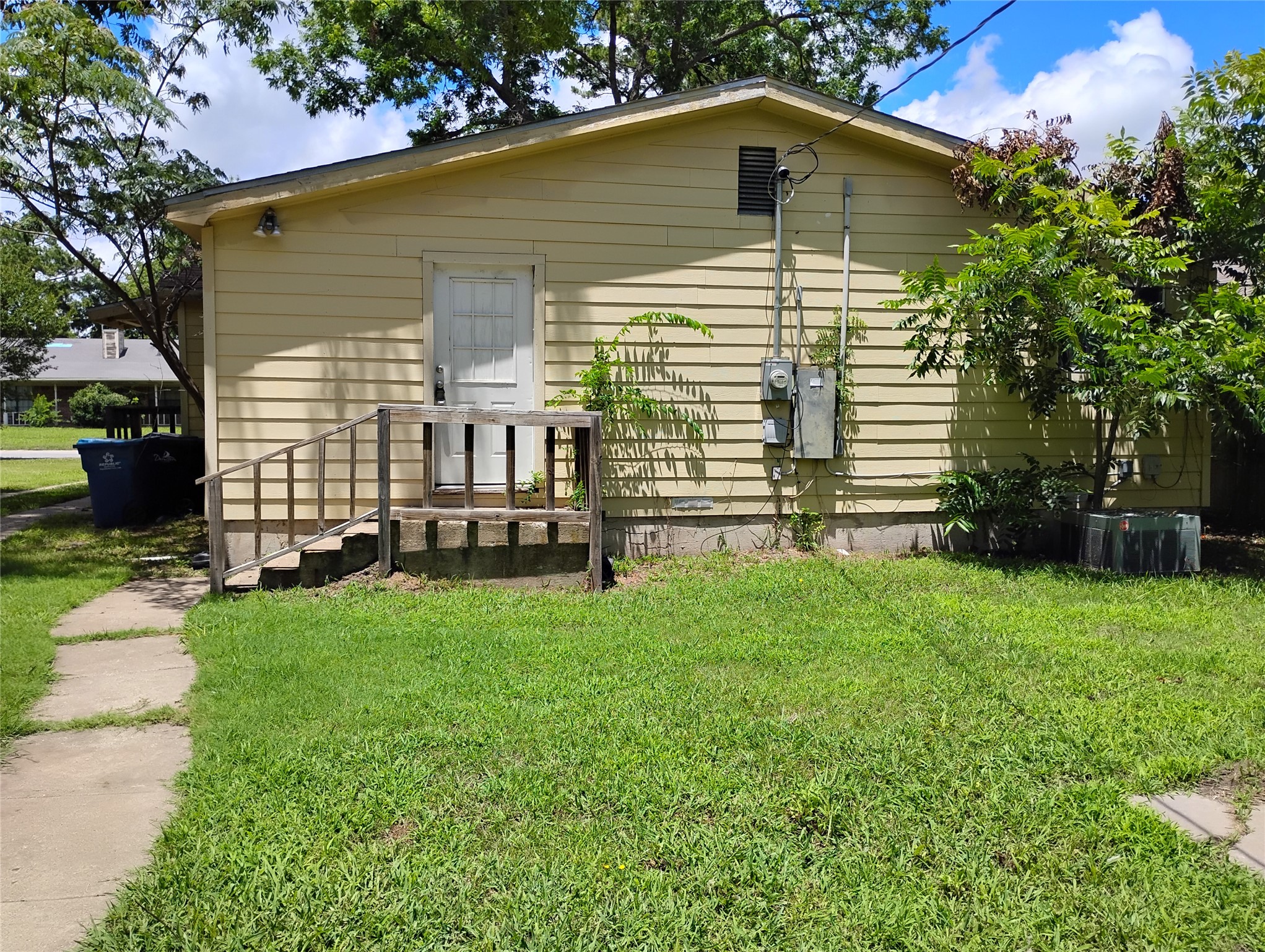 620 W Morton Street Denison TX 75020