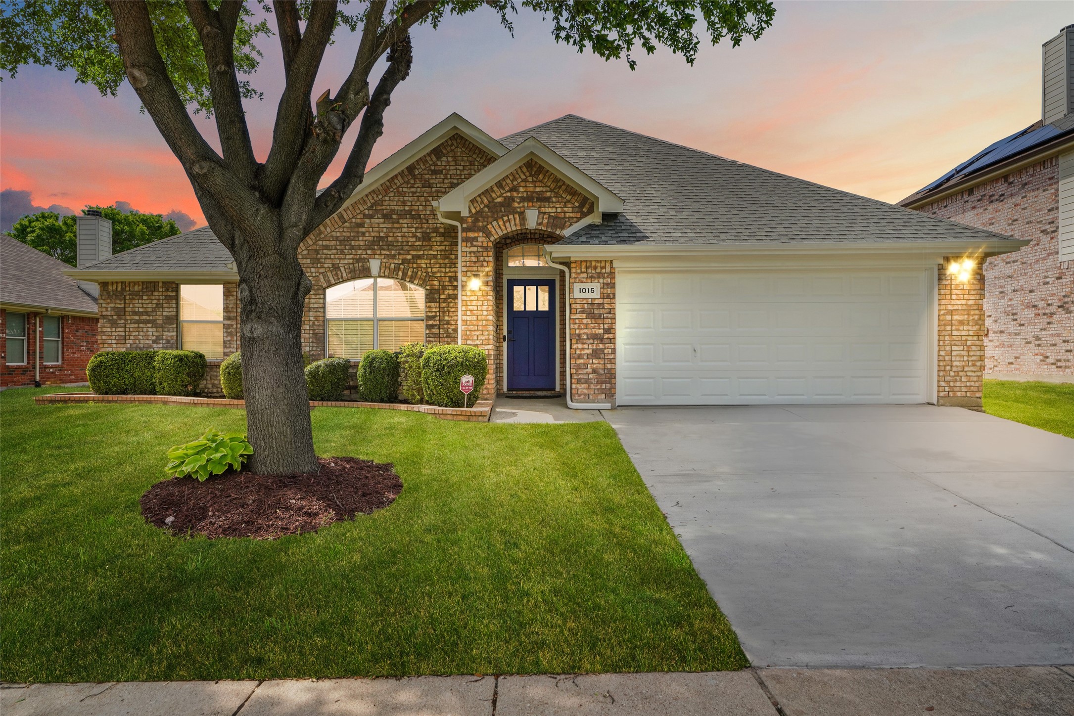 1015 Fleetwood Cove Drive Grand Prairie TX 75052