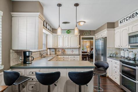 202 S Houston Street Edgewood TX 75117