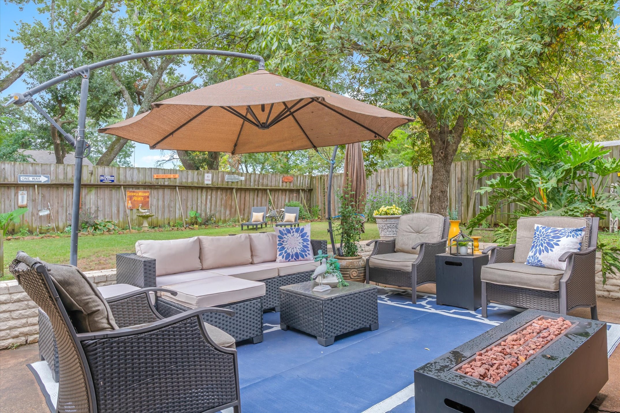 202 S Houston Street Edgewood TX 75117