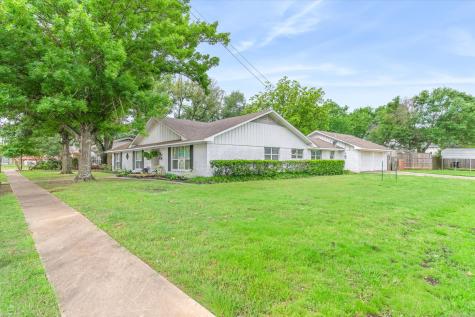 202 S Houston Street Edgewood TX 75117