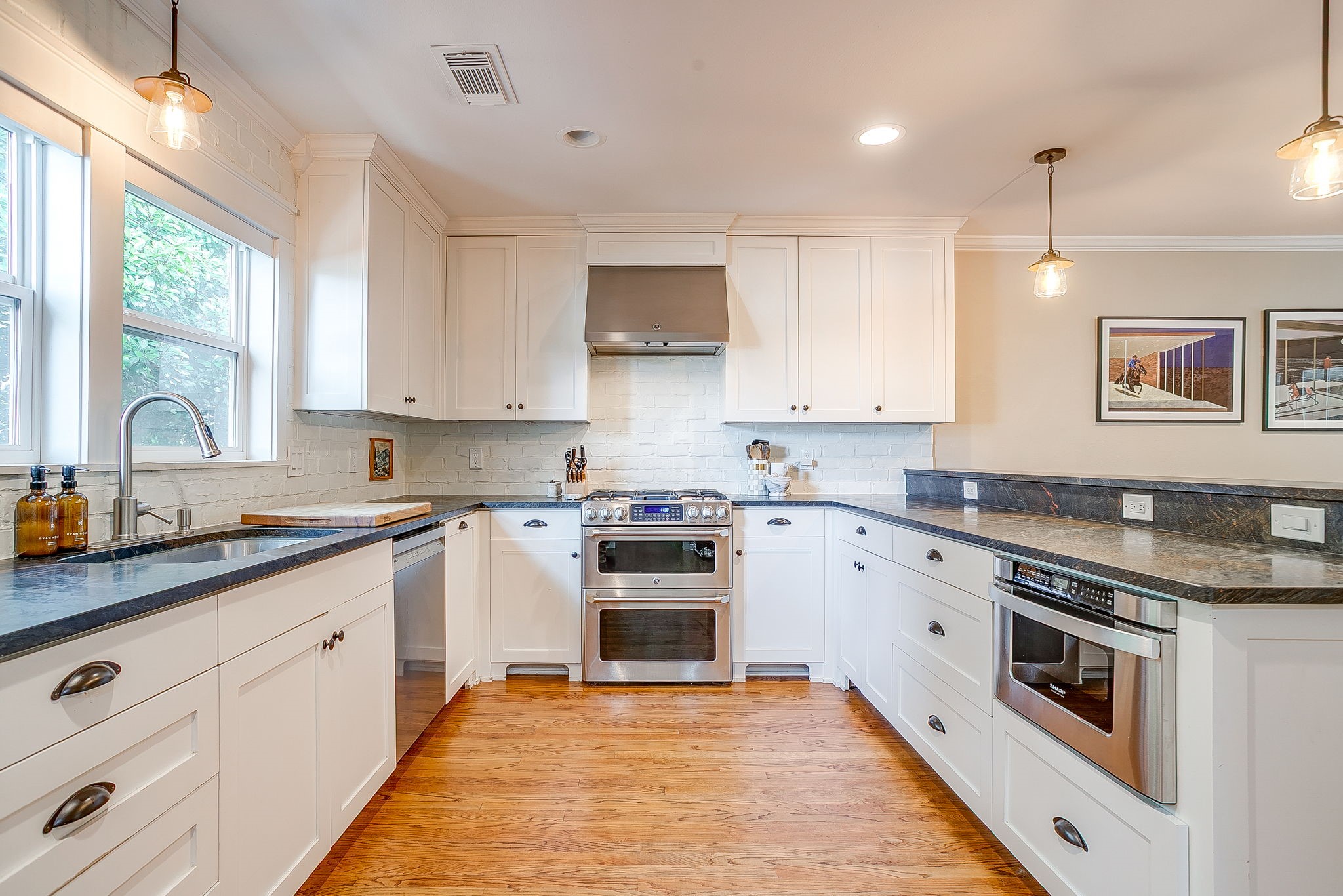 6444 Drury Lane Fort Worth TX 76116