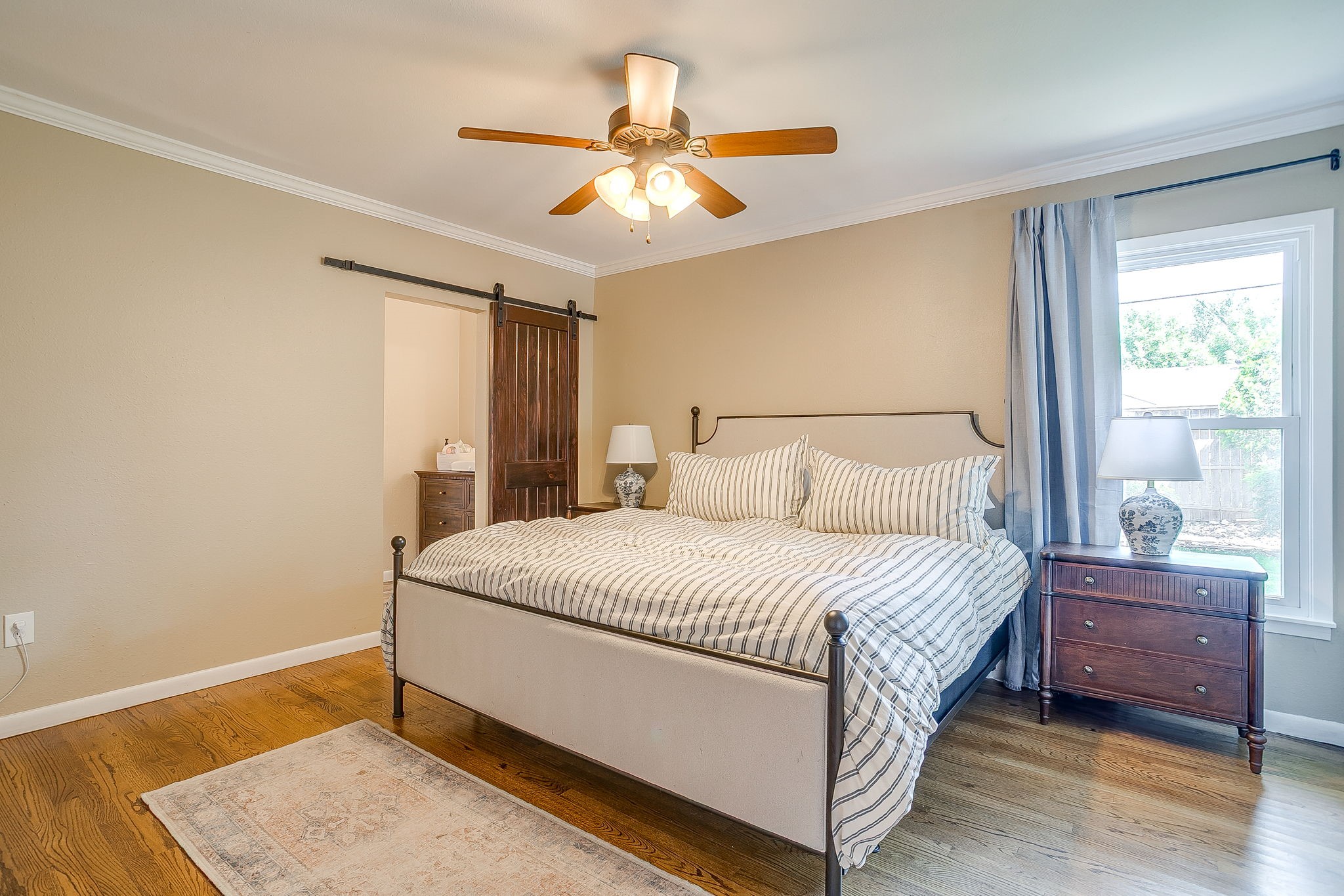 6444 Drury Lane Fort Worth TX 76116