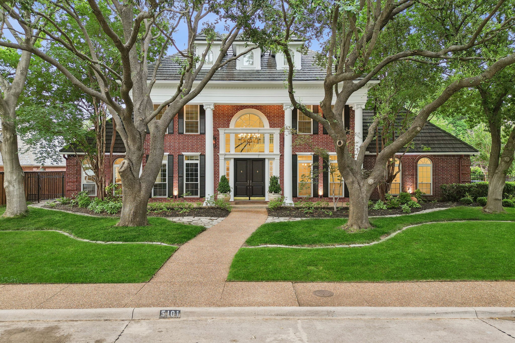 5101 Old Oak Lane Colleyville TX 76034