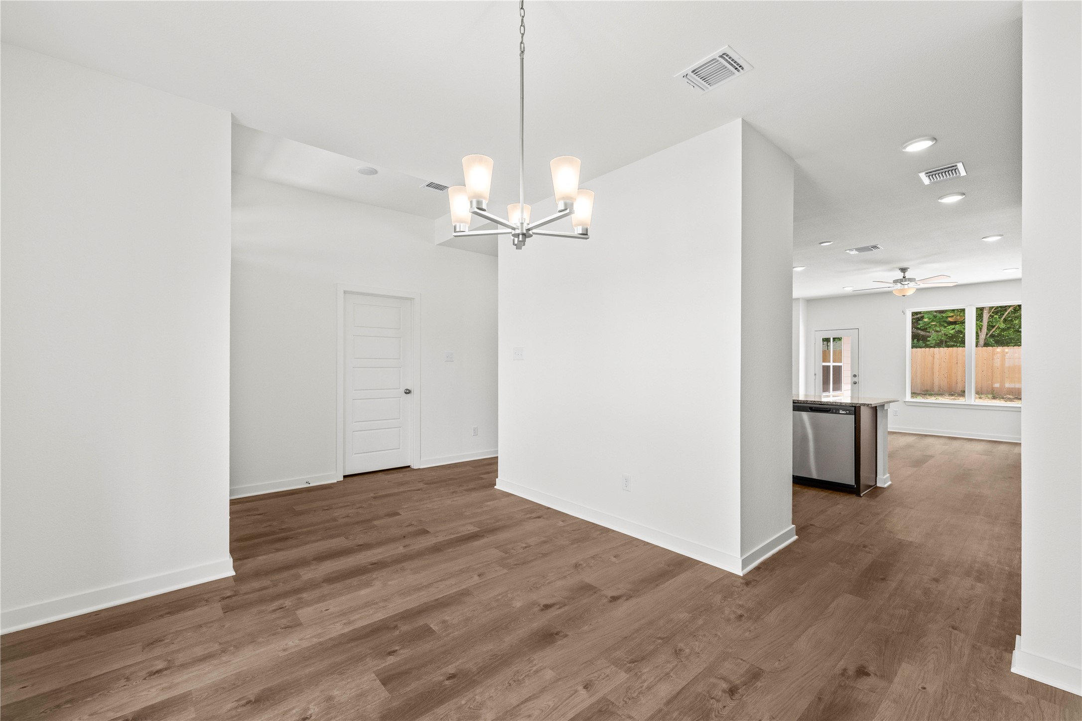 111 Adaline Bend Mcgregor TX 76657
