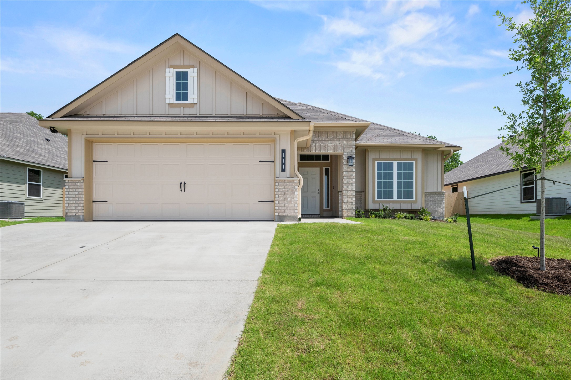 111 Adaline Bend Mcgregor TX 76657
