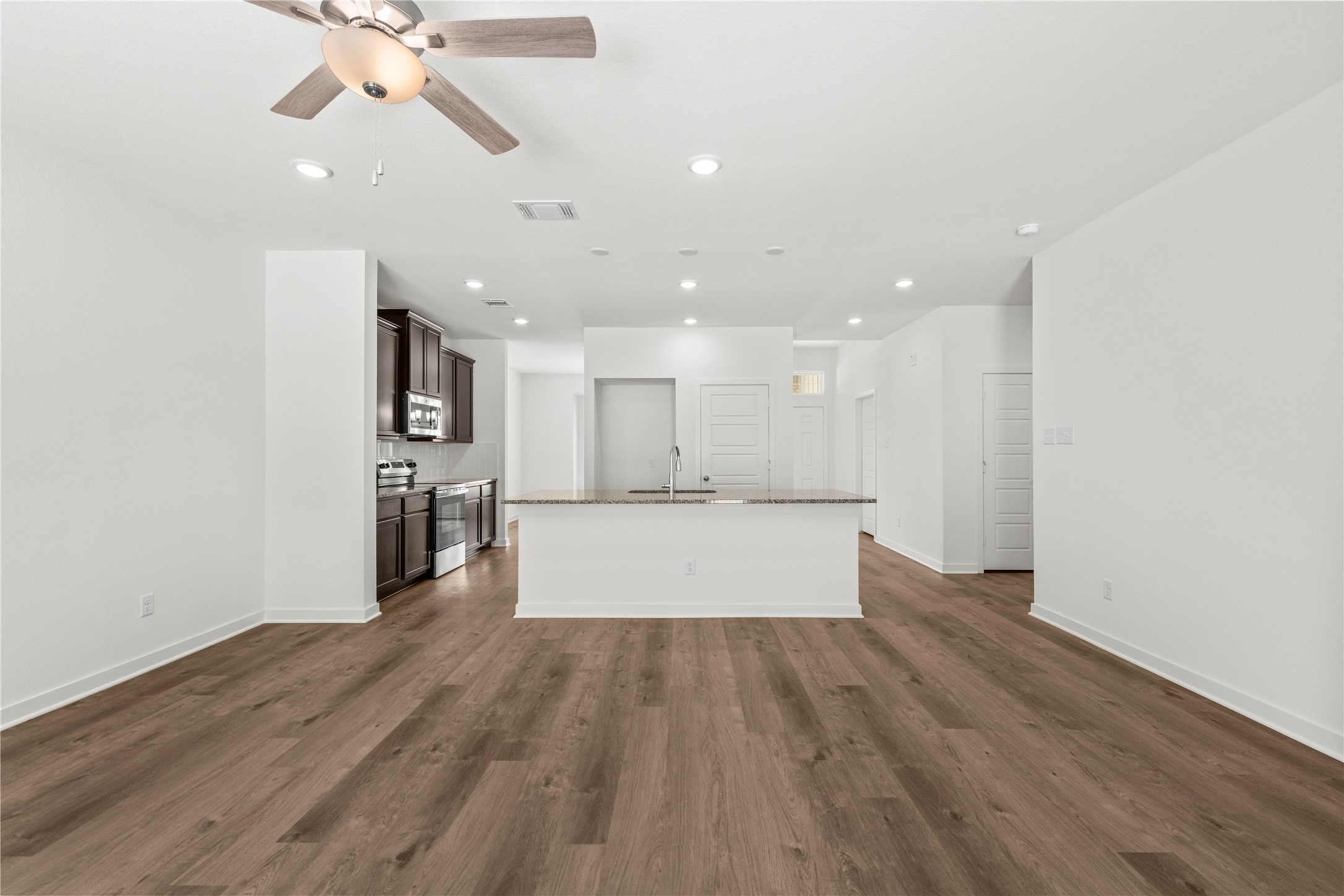 111 Adaline Bend Mcgregor TX 76657