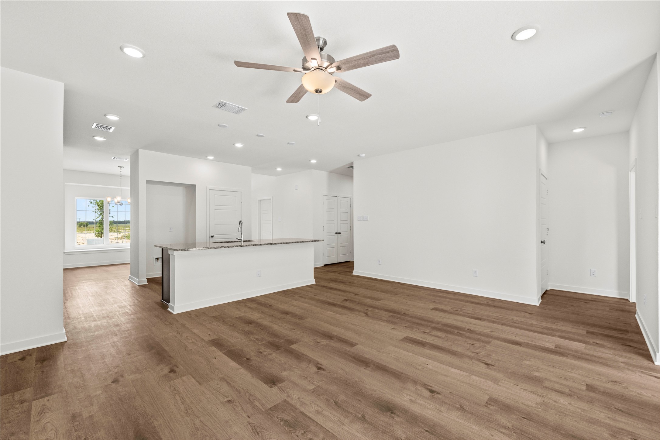 111 Adaline Bend Mcgregor TX 76657
