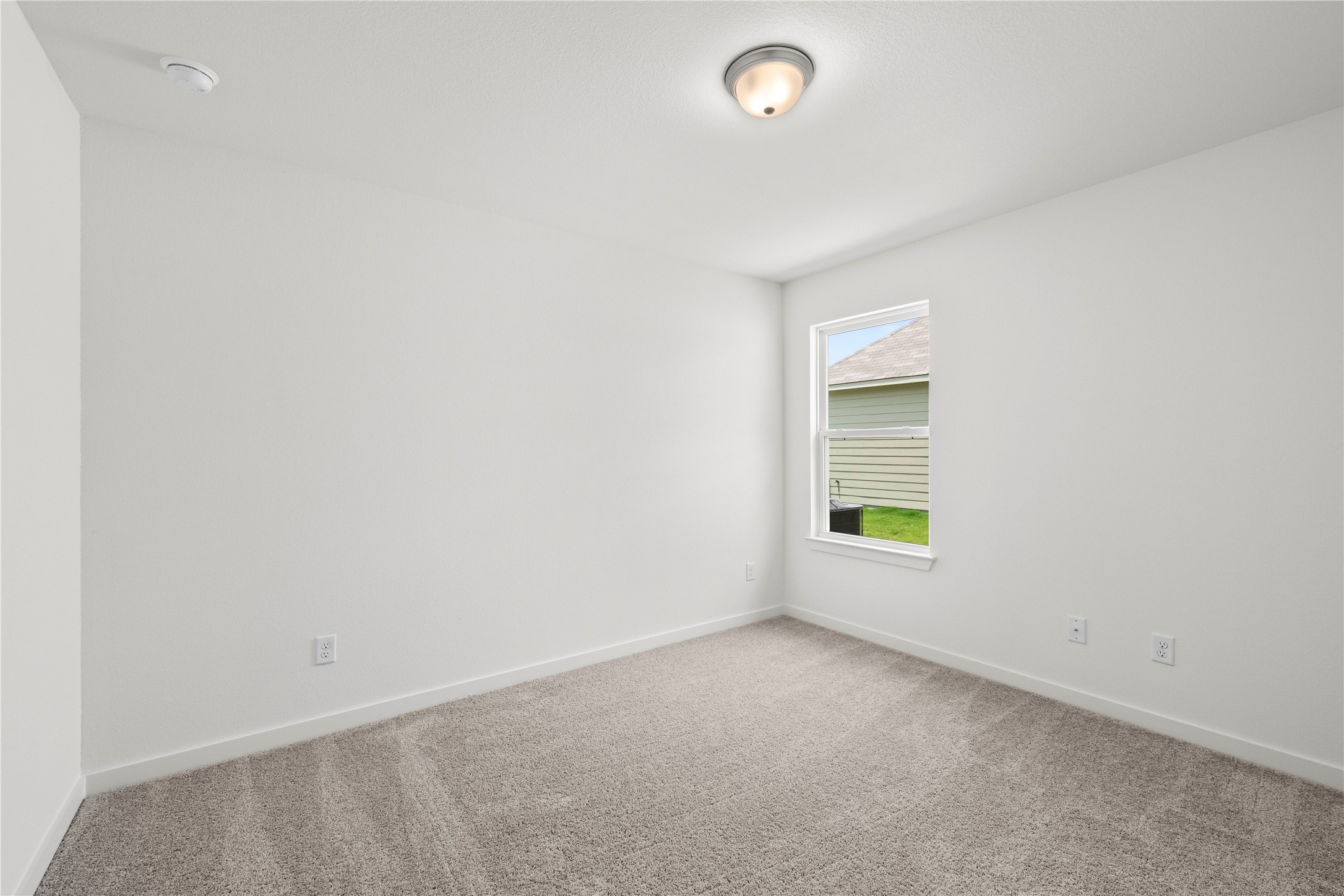 111 Adaline Bend Mcgregor TX 76657