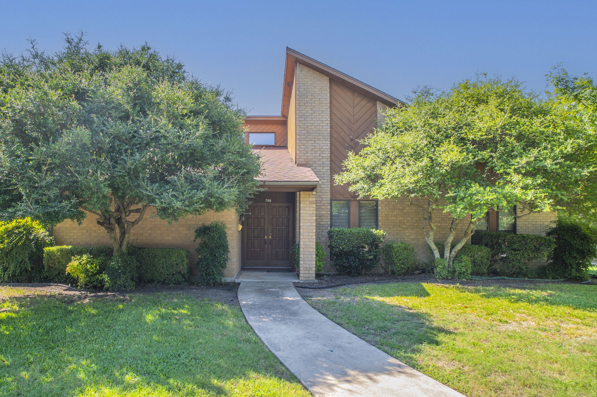 766 S Forest Lane Duncanville TX 75116