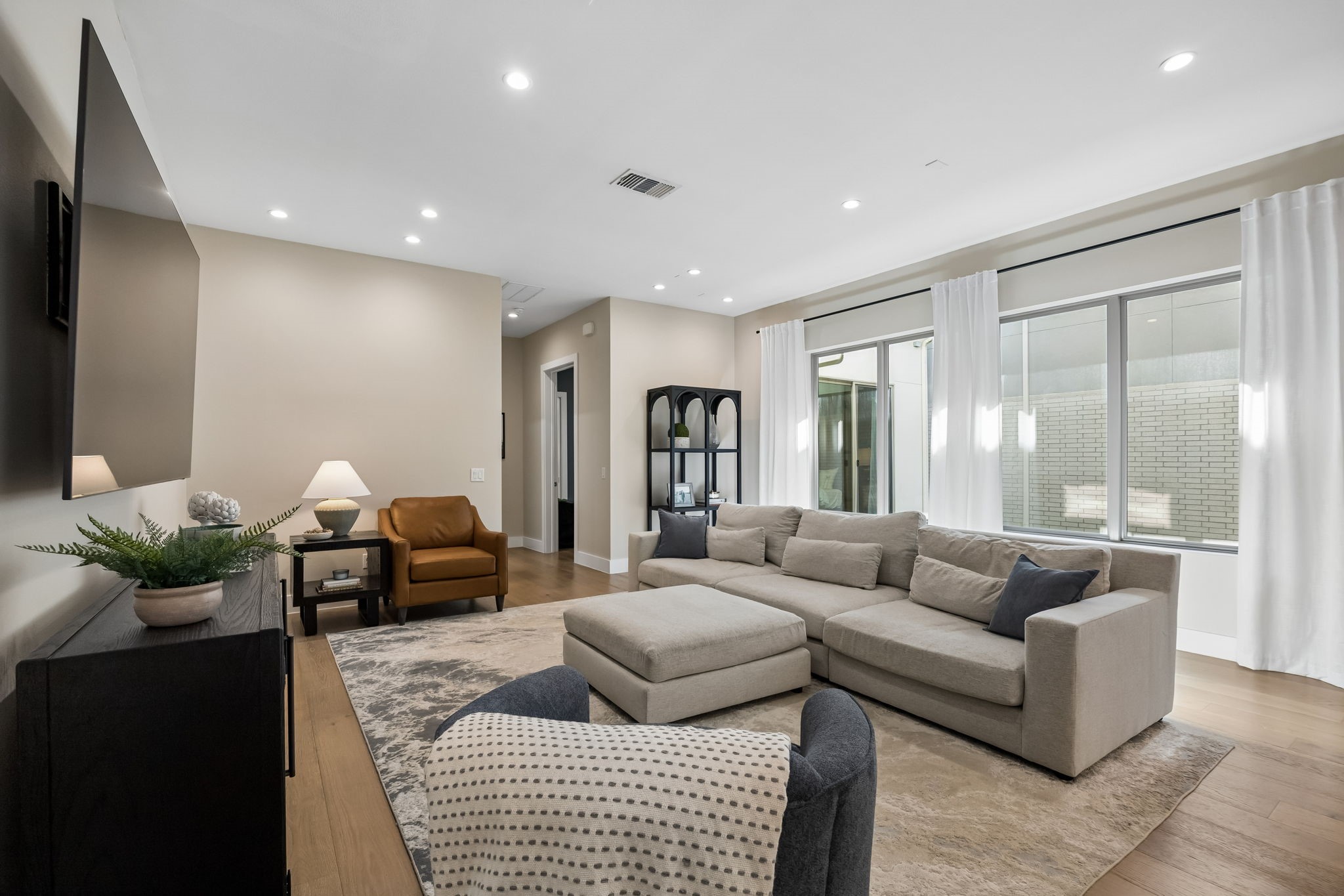 3320 Walchard Court Dallas TX 75229