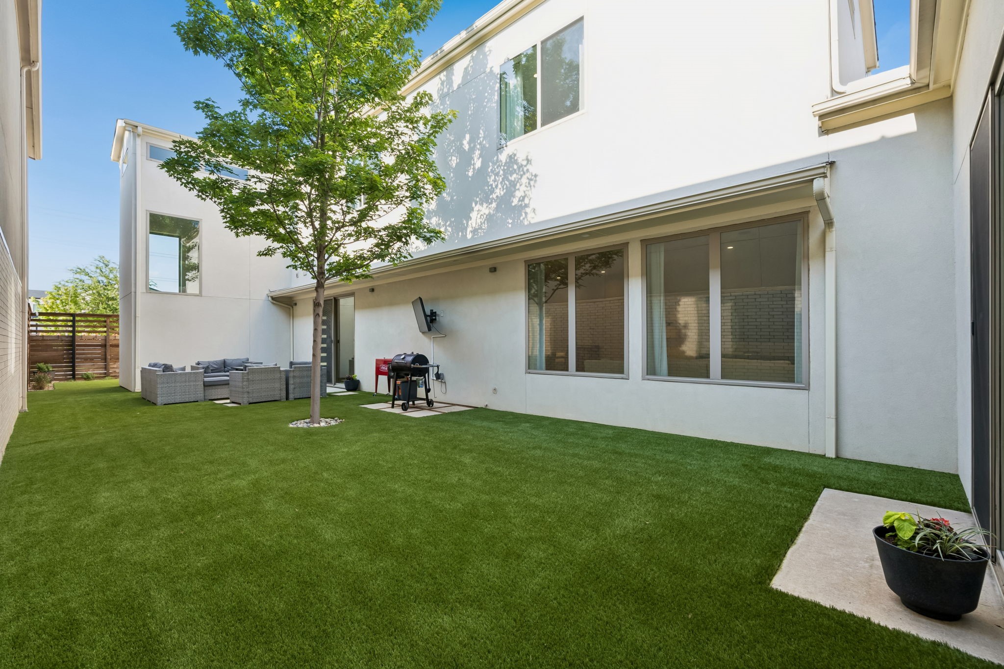 3320 Walchard Court Dallas TX 75229