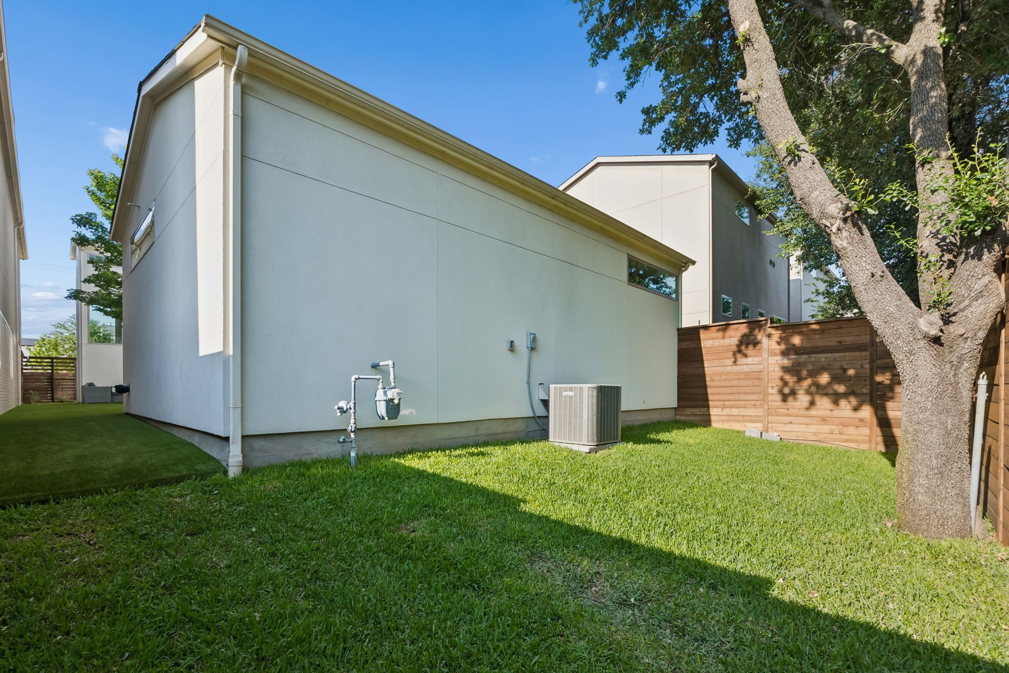 3320 Walchard Court Dallas TX 75229