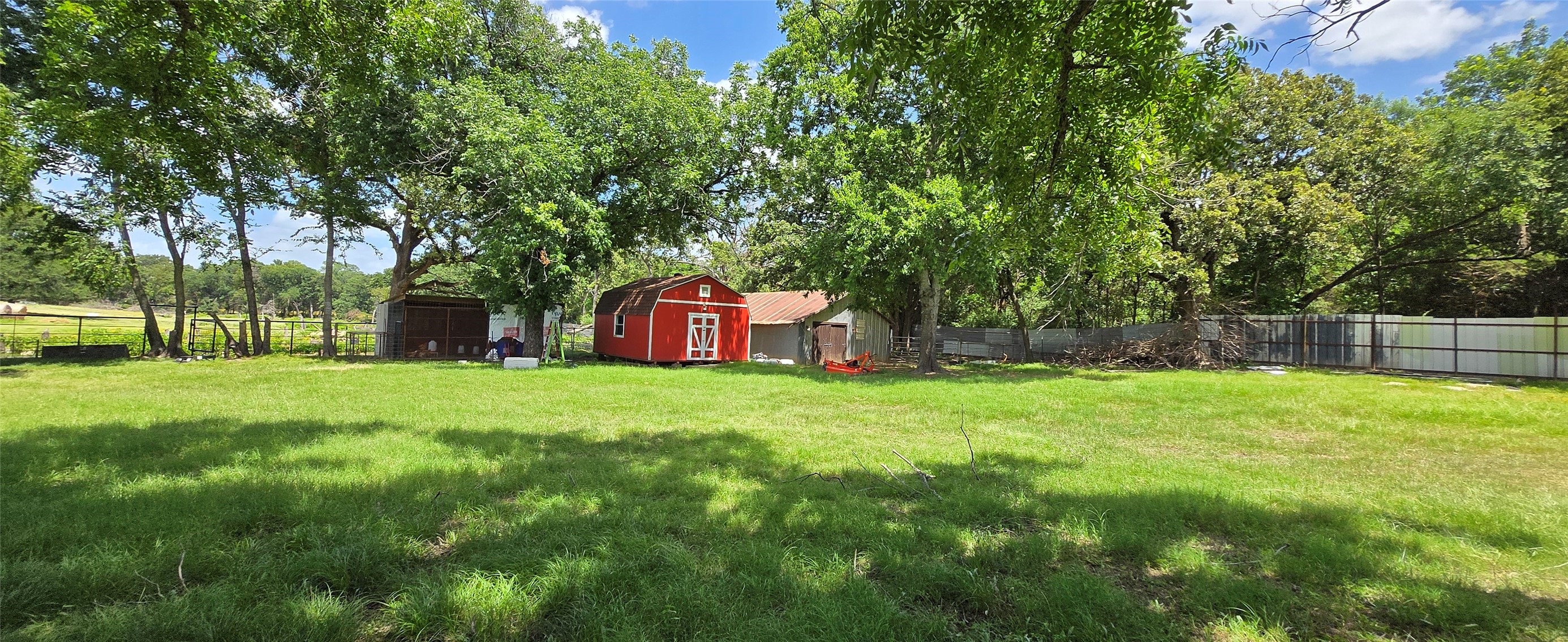 1528 Trout Road Hutchins TX 75141