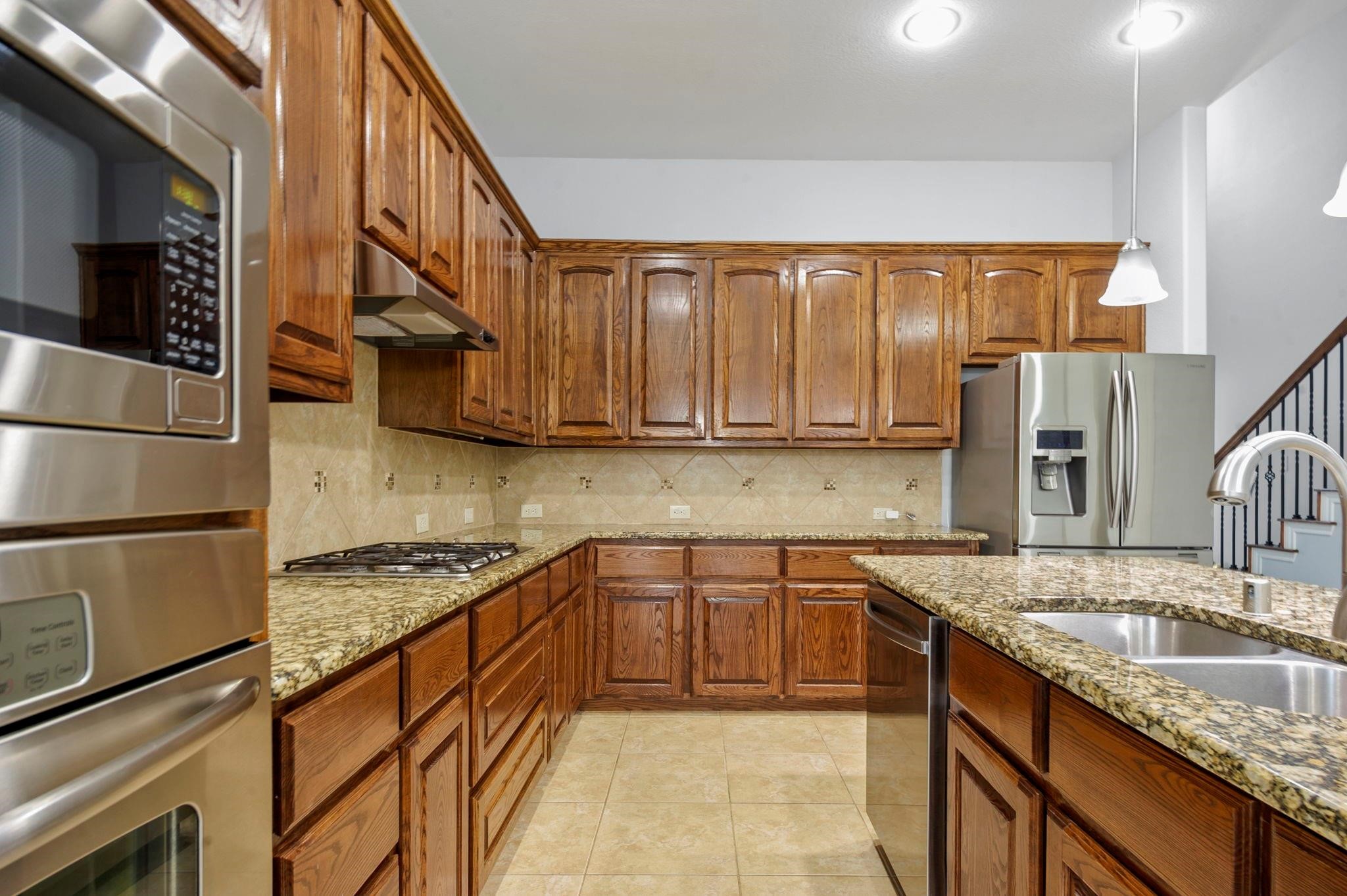 913 Lampassas Trail Mckinney TX 75072