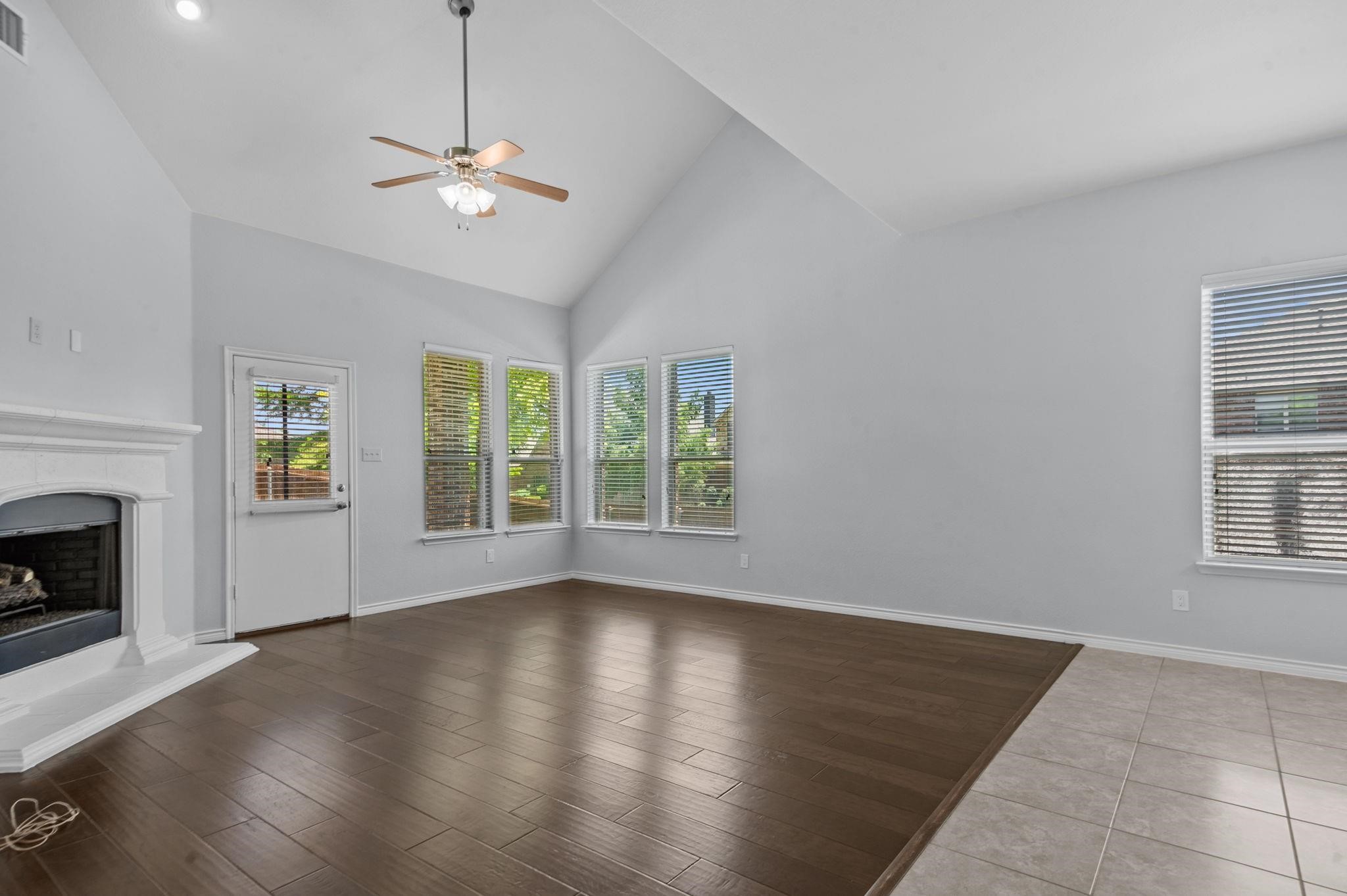 913 Lampassas Trail Mckinney TX 75072