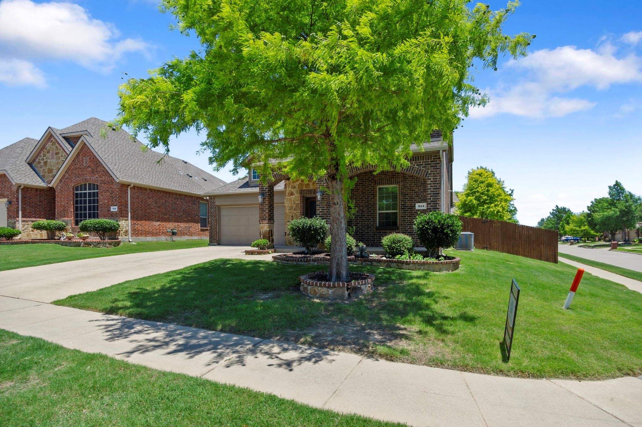 913 Lampassas Trail Mckinney TX 75072