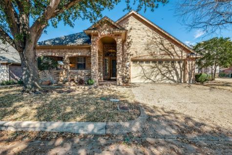 1008 Gabriel Lane Fort Worth TX 76116