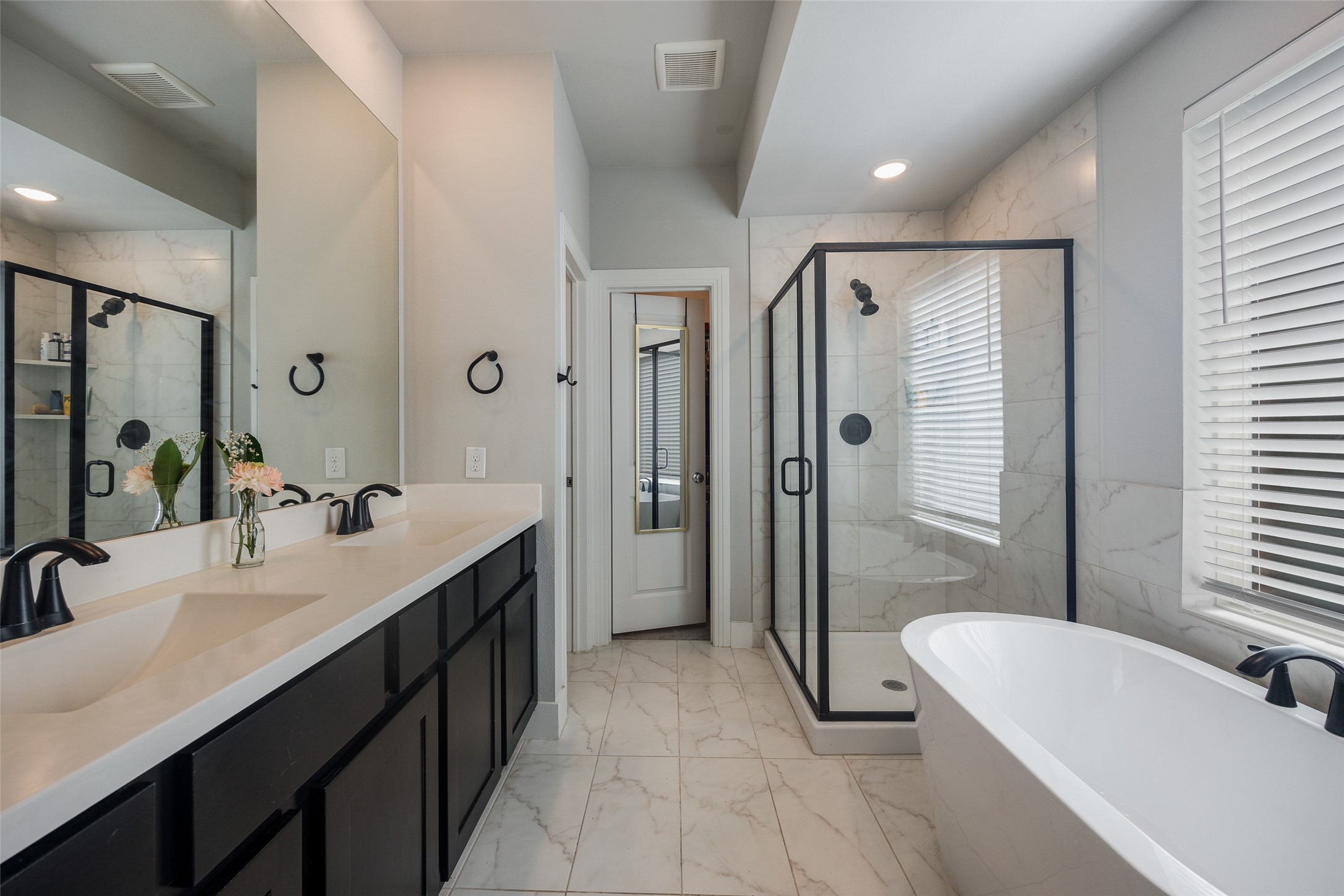 1821 Eagle Landing Van Alstyne TX 75495