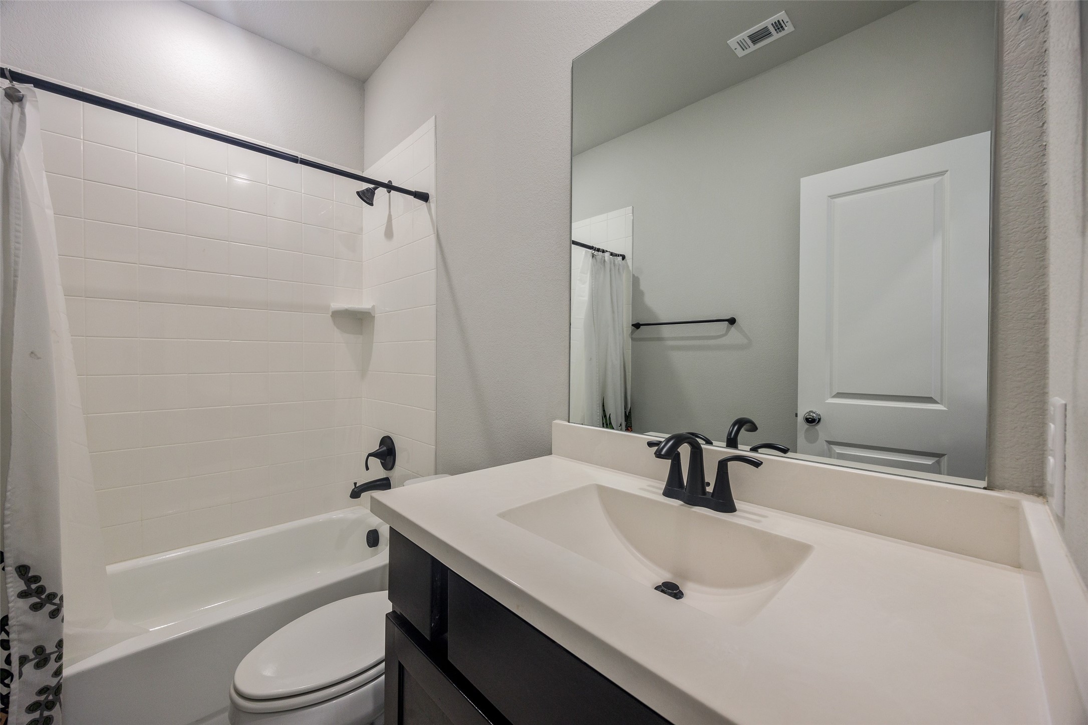 1821 Eagle Landing Van Alstyne TX 75495