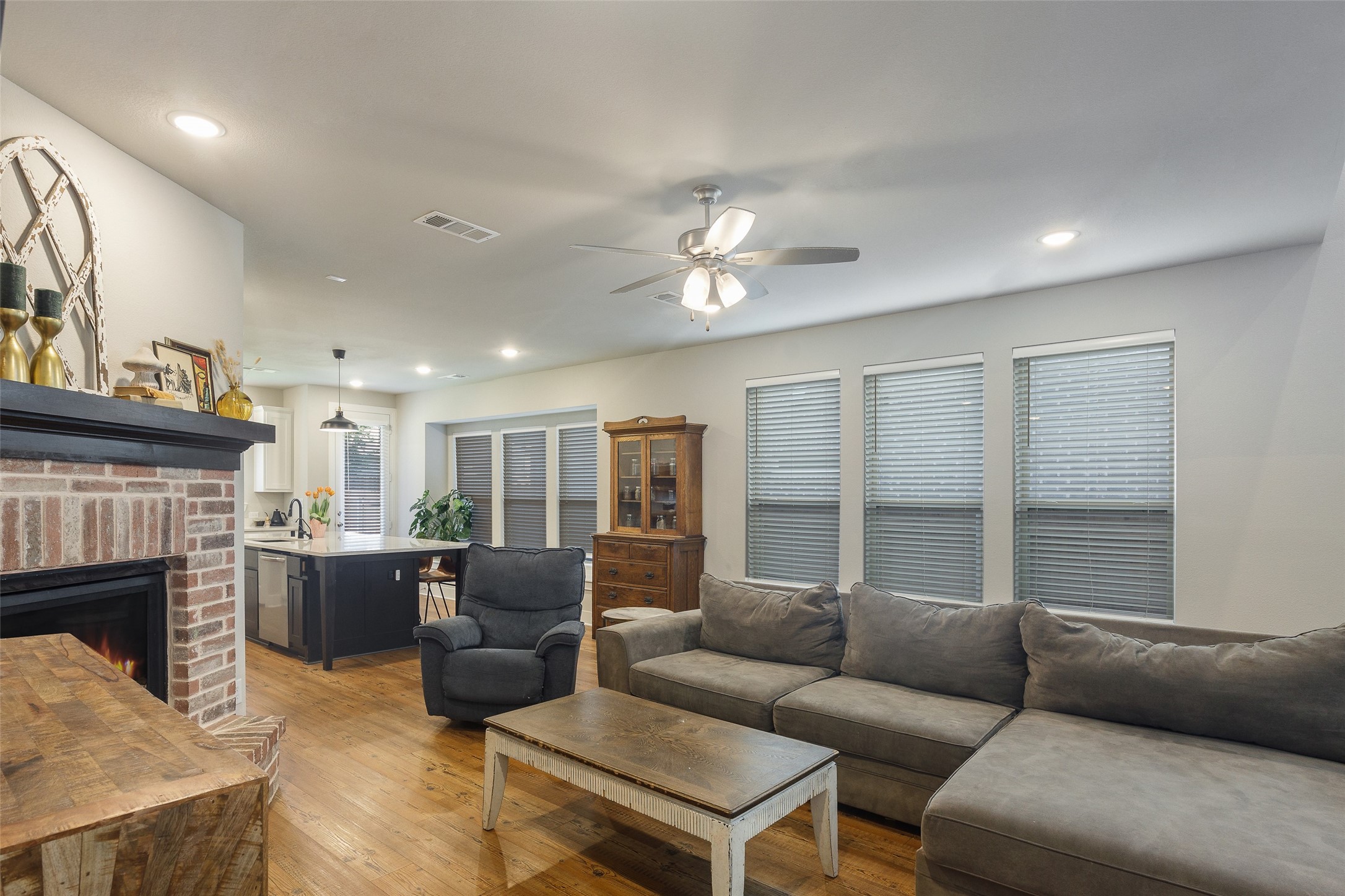 1821 Eagle Landing Van Alstyne TX 75495