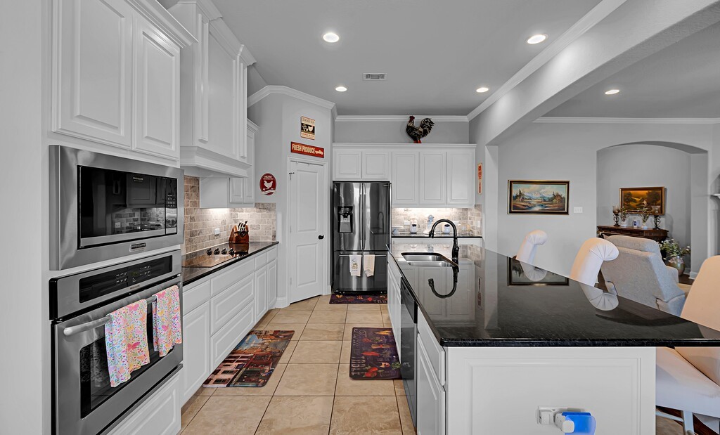 1012 Steamboat Drive Hewitt TX 76643