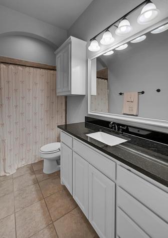 1012 Steamboat Drive Hewitt TX 76643