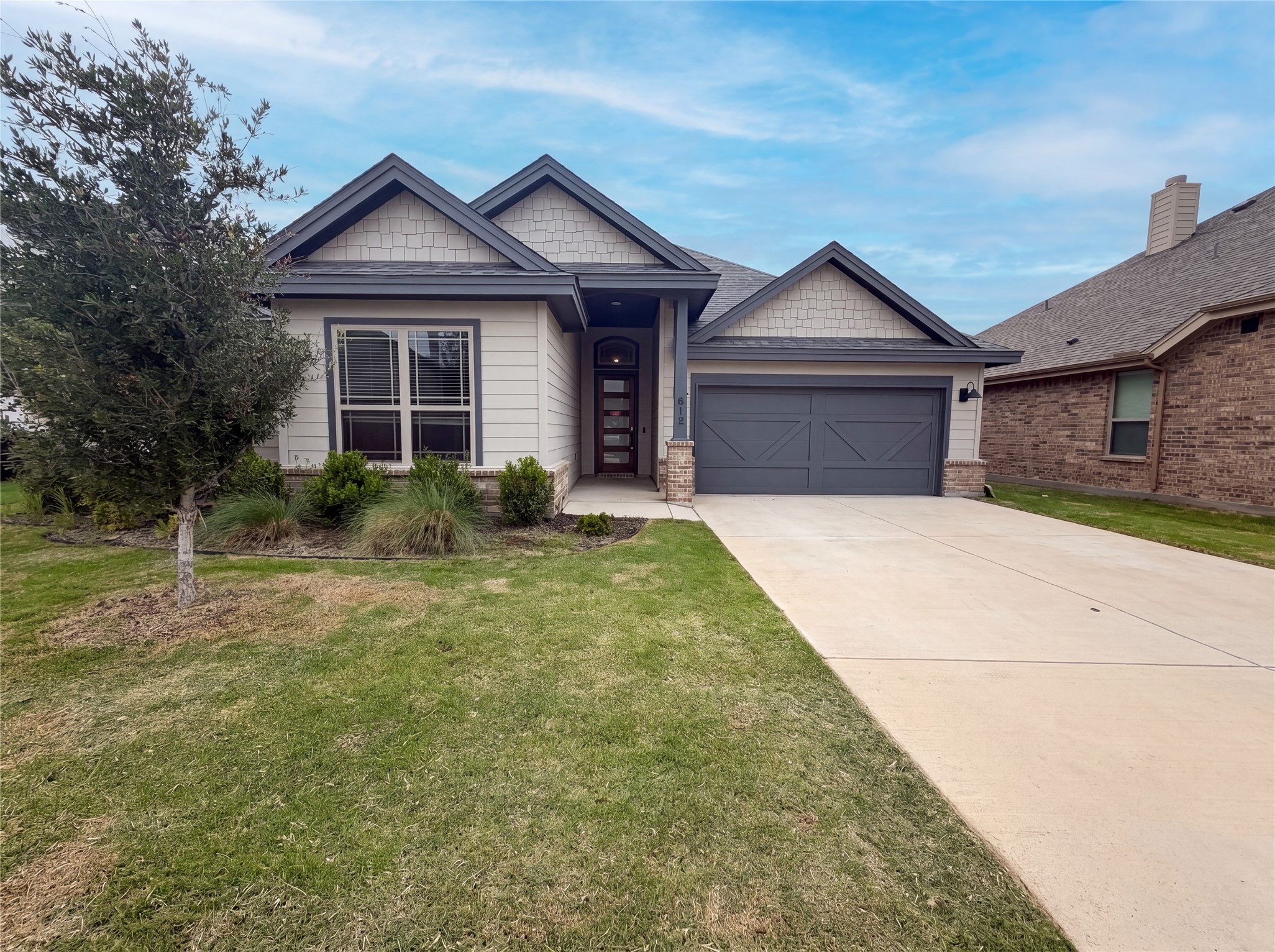 612 Wood Brook Lane Burleson TX 76028