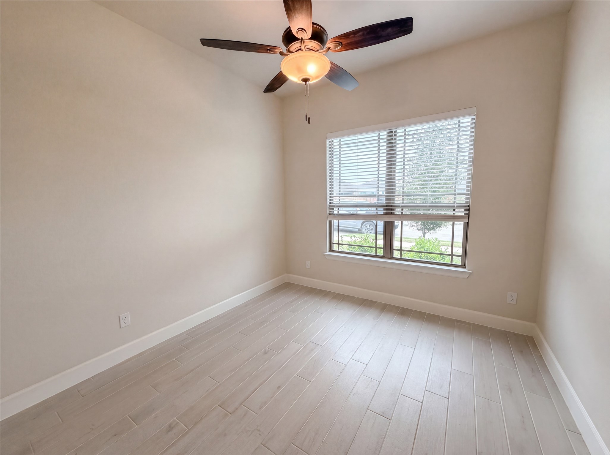 612 Wood Brook Lane Burleson TX 76028