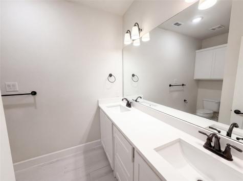 612 Wood Brook Lane Burleson TX 76028