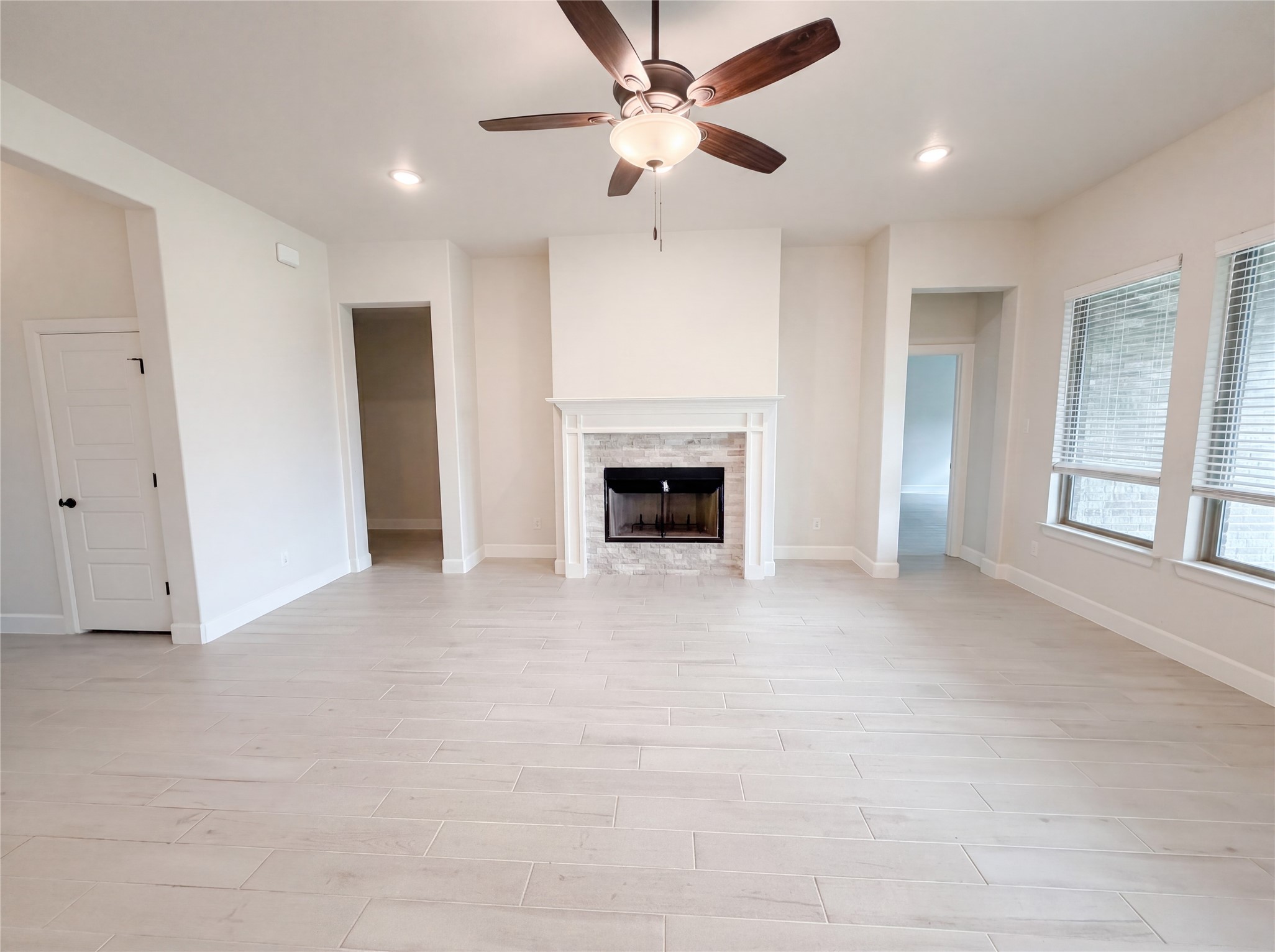 612 Wood Brook Lane Burleson TX 76028