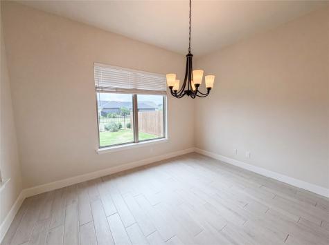 612 Wood Brook Lane Burleson TX 76028