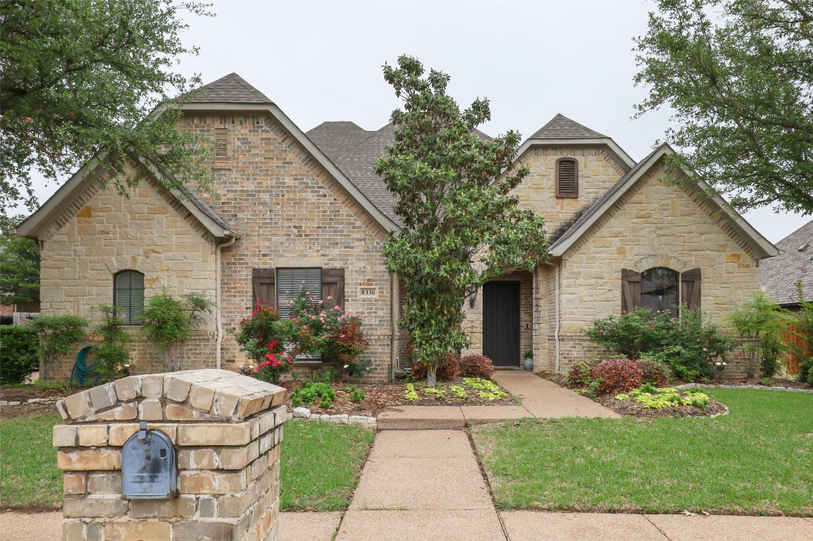 8336 Park Brook Drive North Richland Hills TX 76182