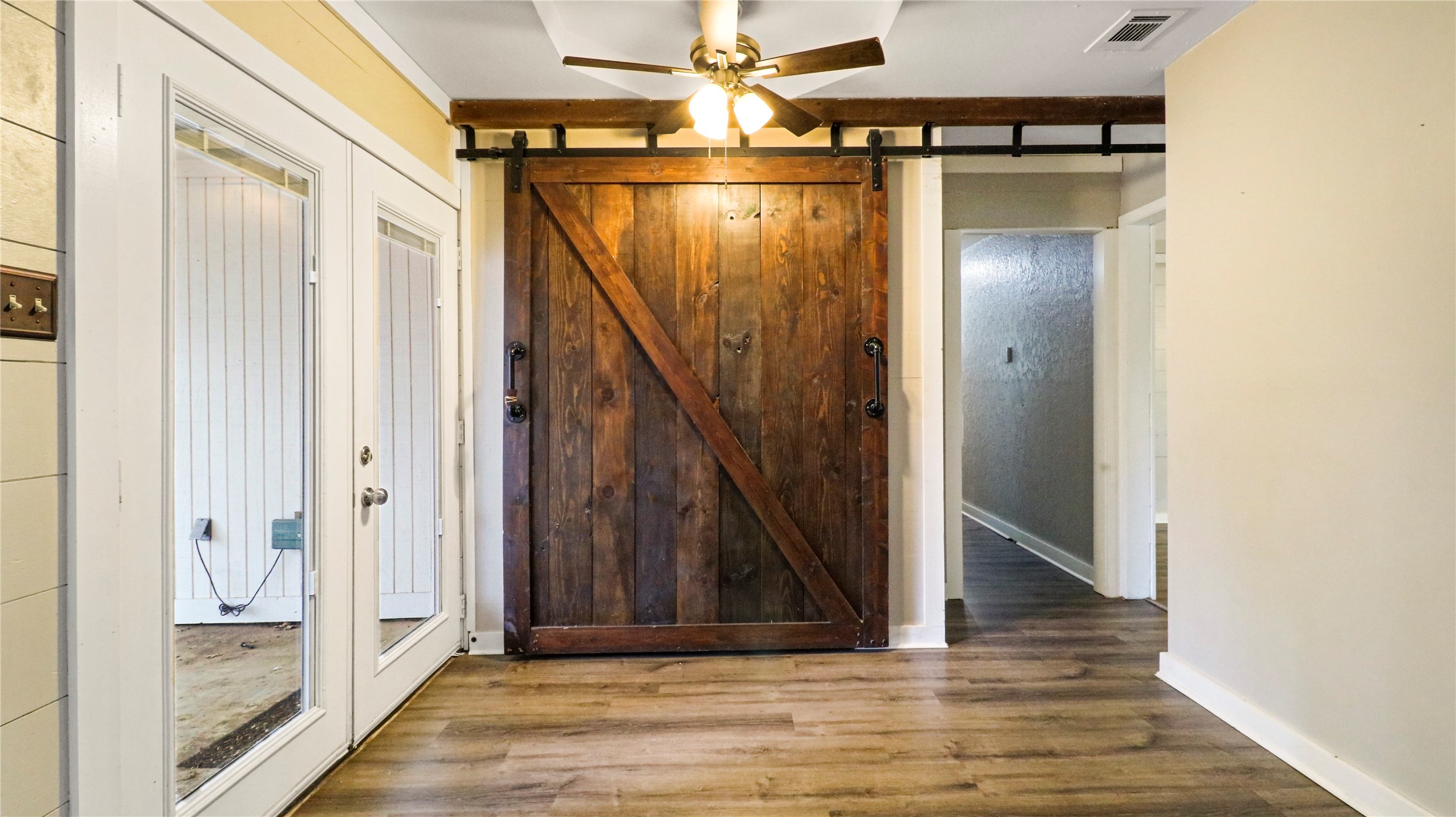 4517 Willow Bend Drive Arlington TX 76017