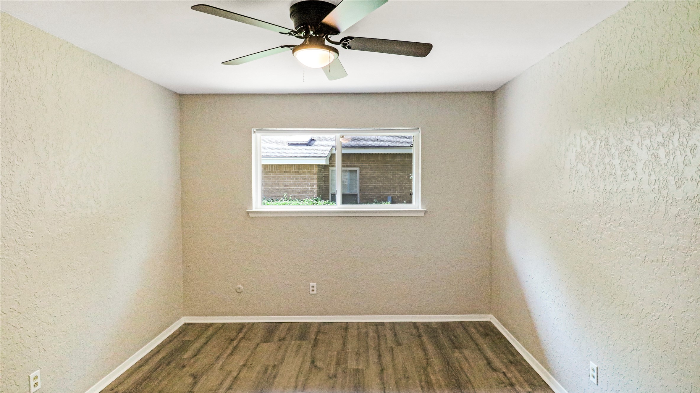 4517 Willow Bend Drive Arlington TX 76017