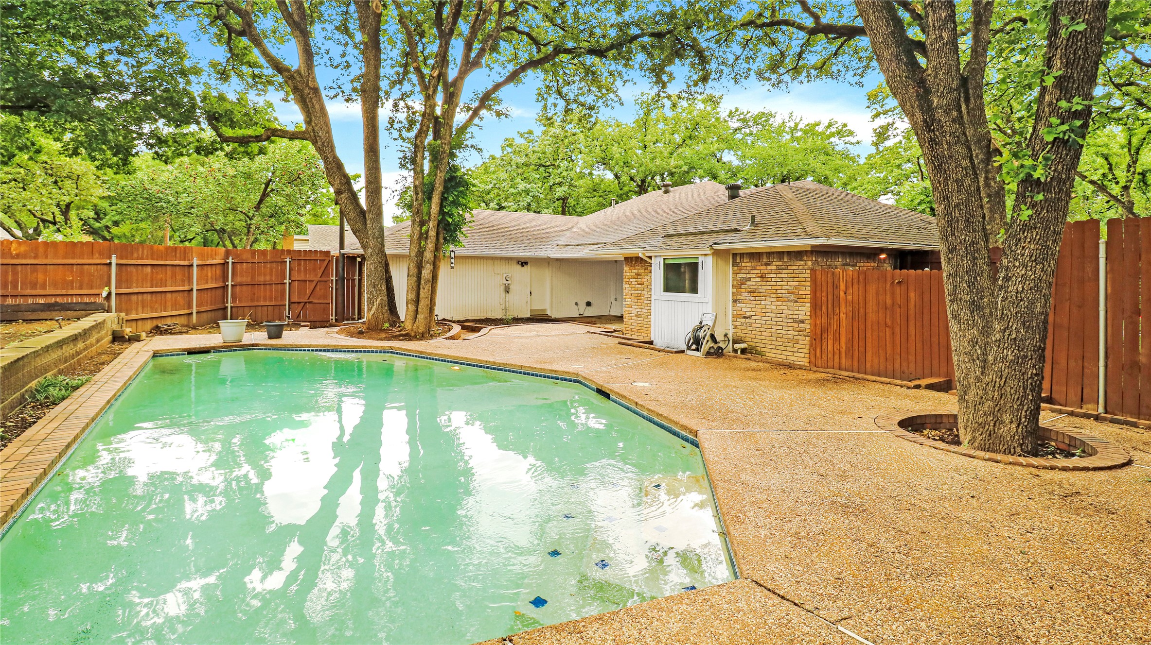 4517 Willow Bend Drive Arlington TX 76017