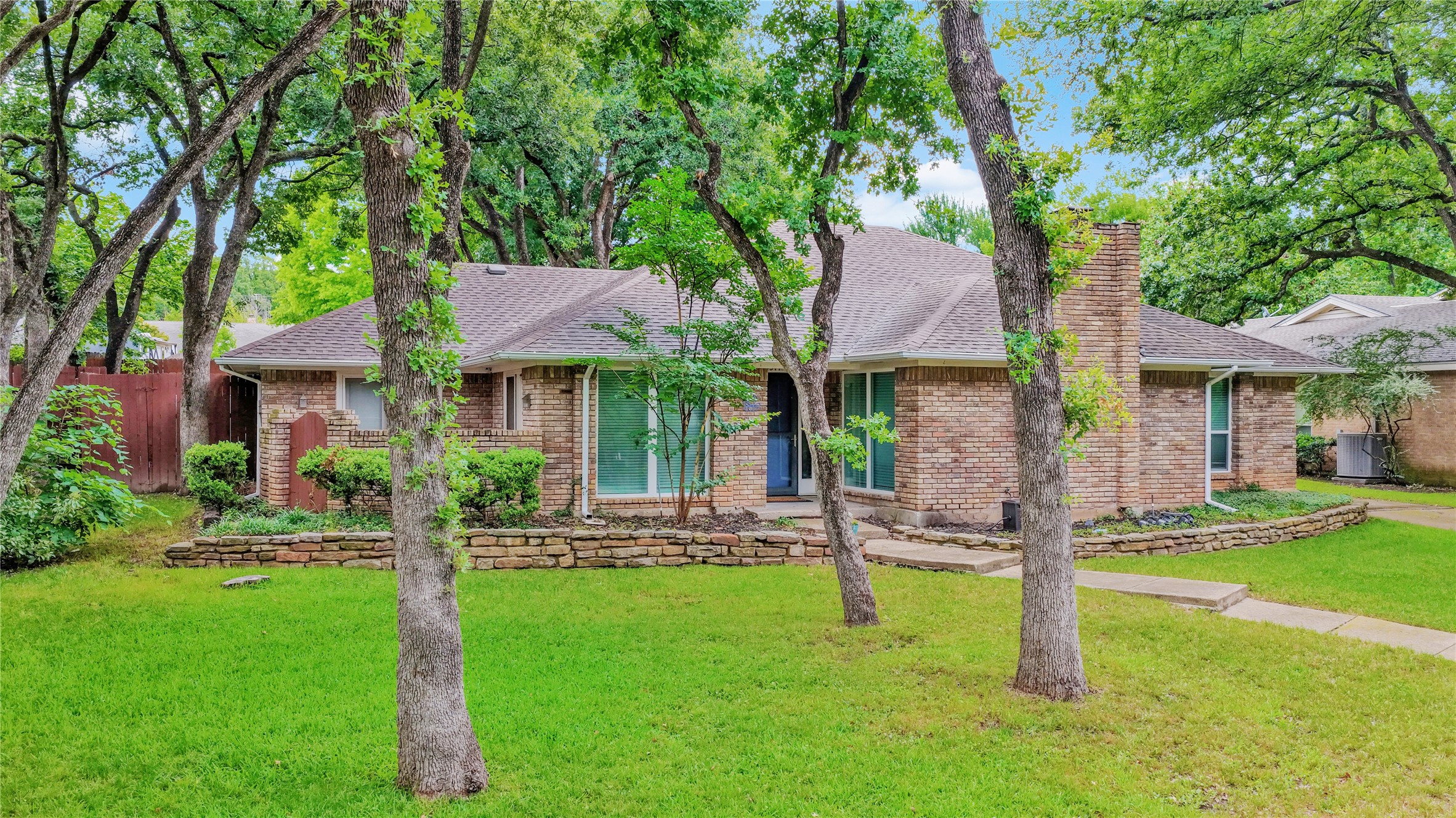 4517 Willow Bend Drive Arlington TX 76017