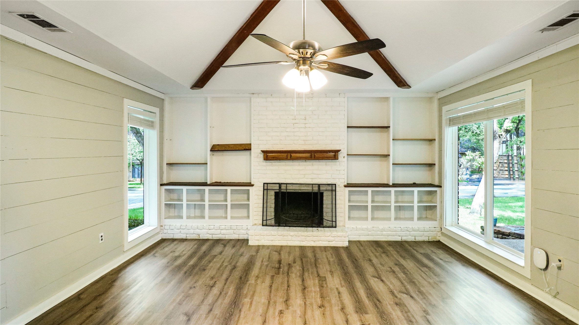 4517 Willow Bend Drive Arlington TX 76017