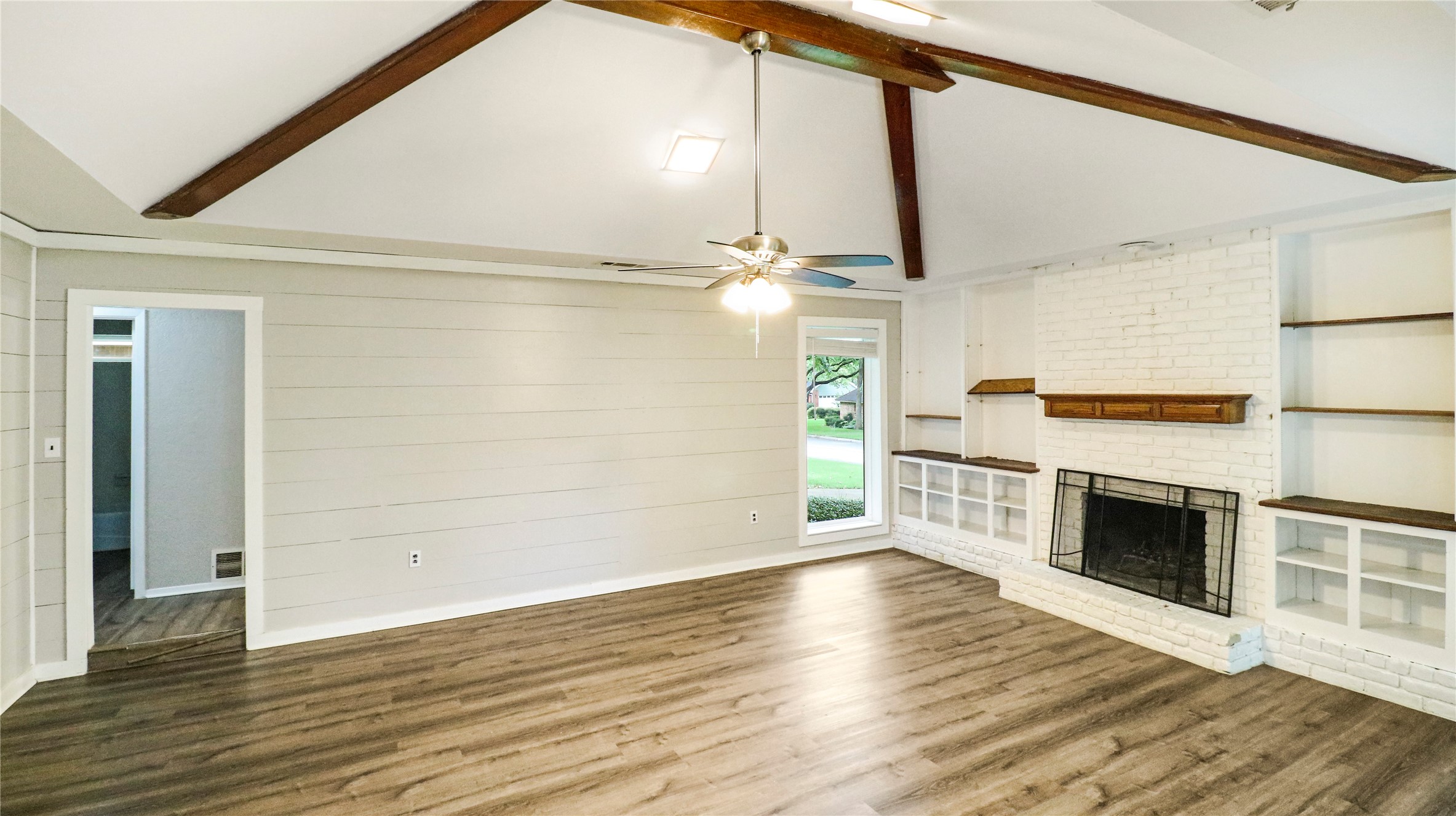 4517 Willow Bend Drive Arlington TX 76017