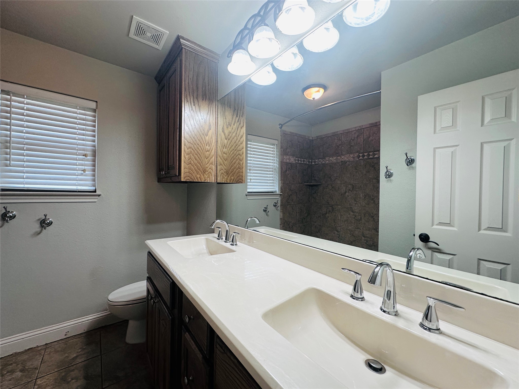 802 Wandering Court Granbury TX 76049