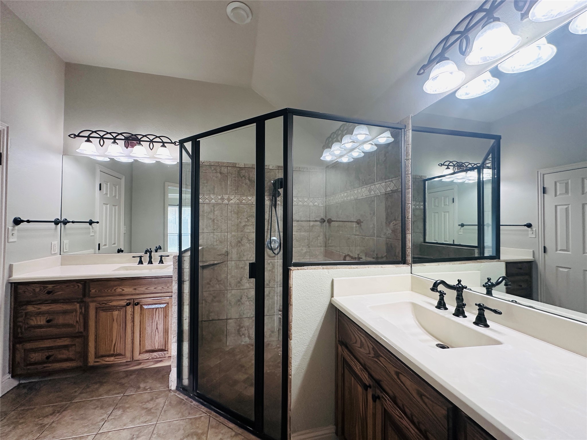 802 Wandering Court Granbury TX 76049