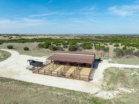 417 County Road 60 Gatesville TX 76528