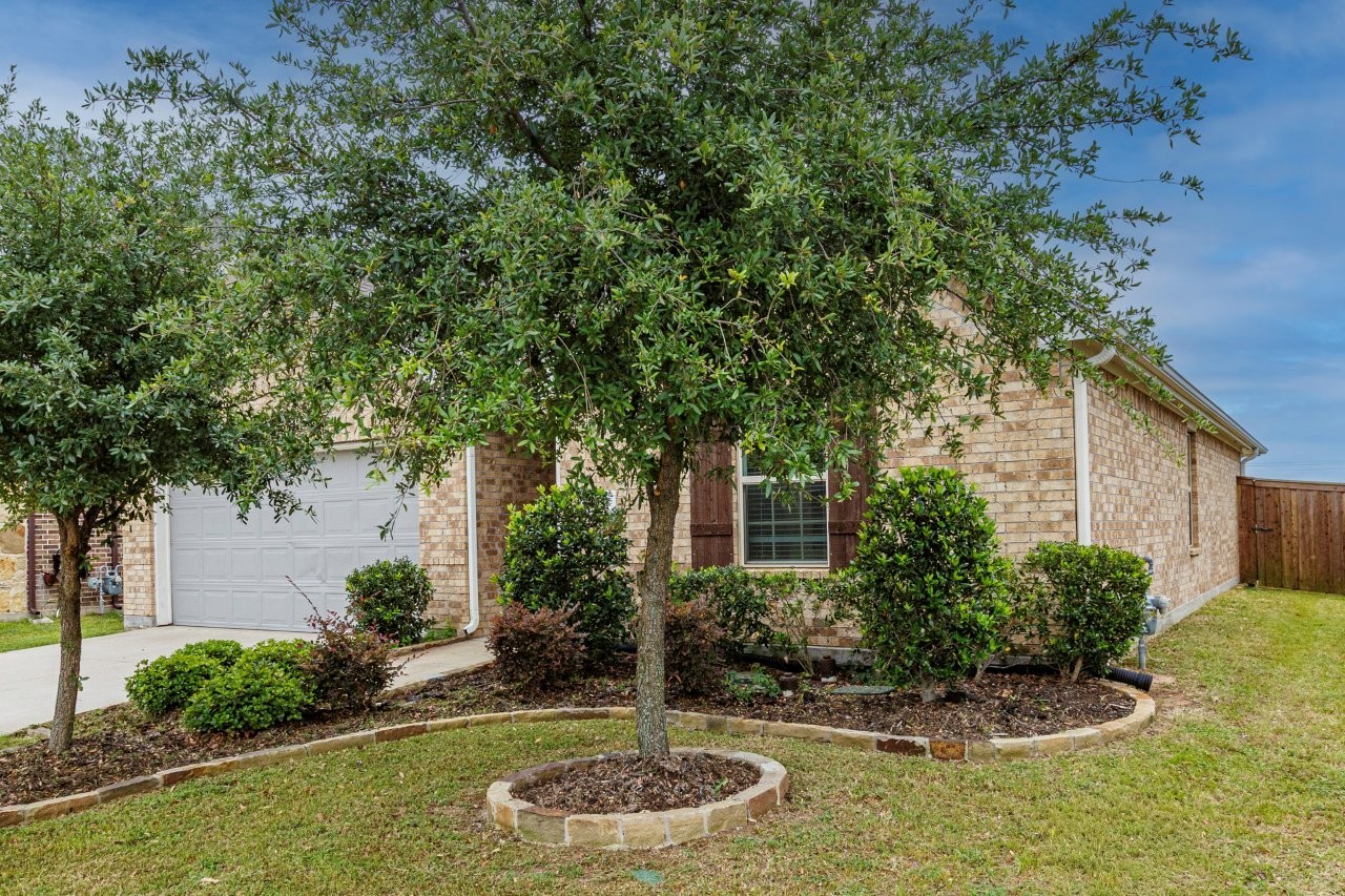 5057 Cathy Drive Forney TX 75126
