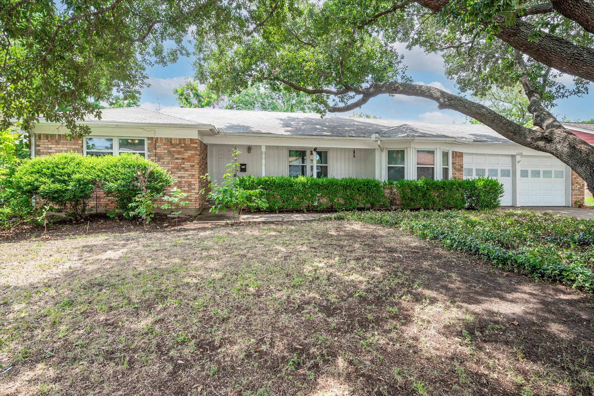 6628 Briley Drive North Richland Hills TX 76180