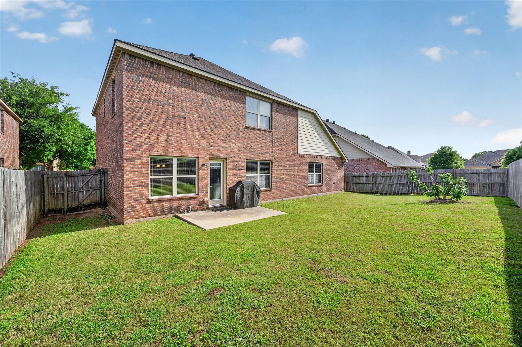 5920 Ivy Glen Drive Grand Prairie TX 75052
