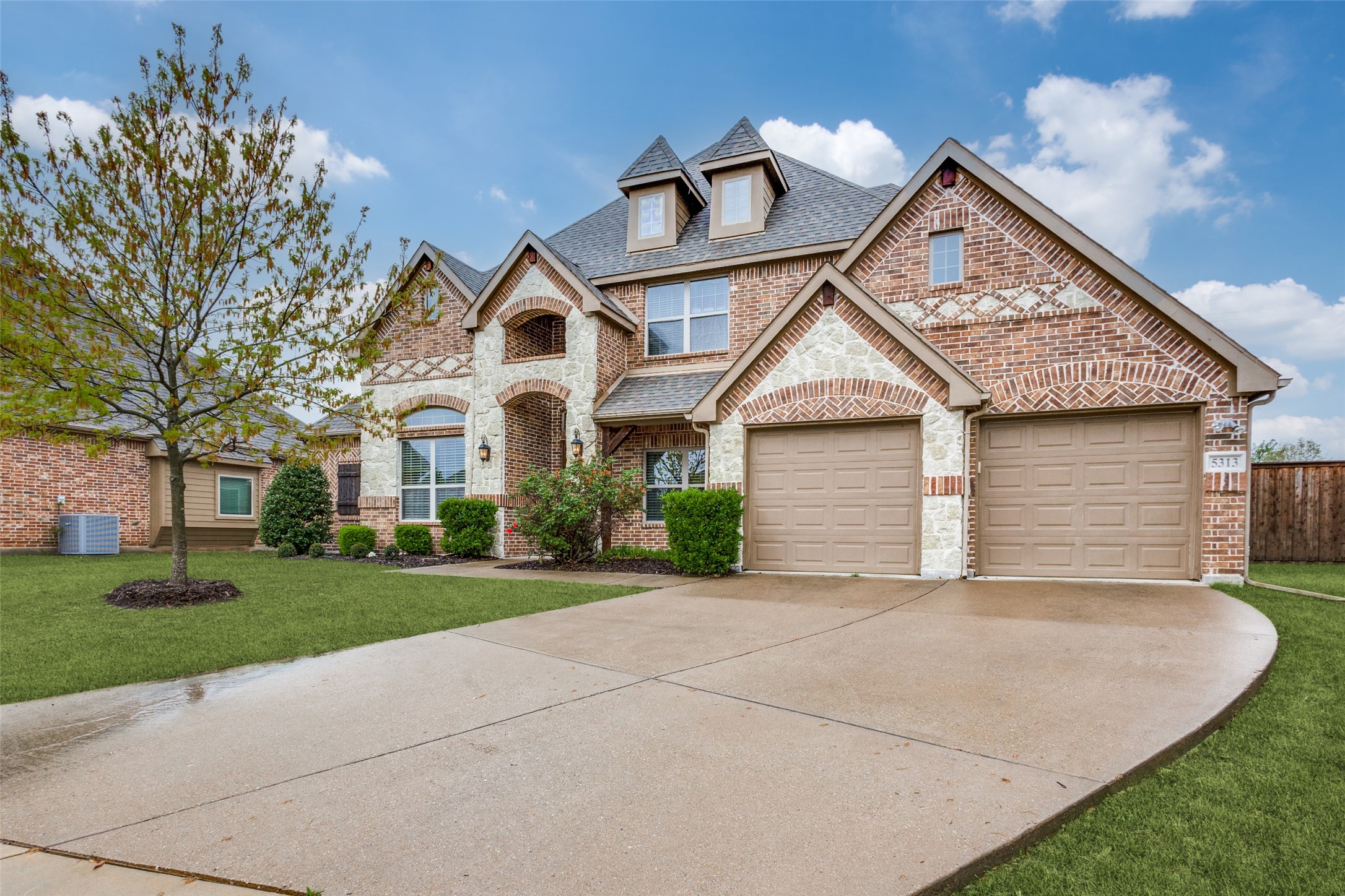 5313 Falcon Ridge Court Rowlett TX 75088