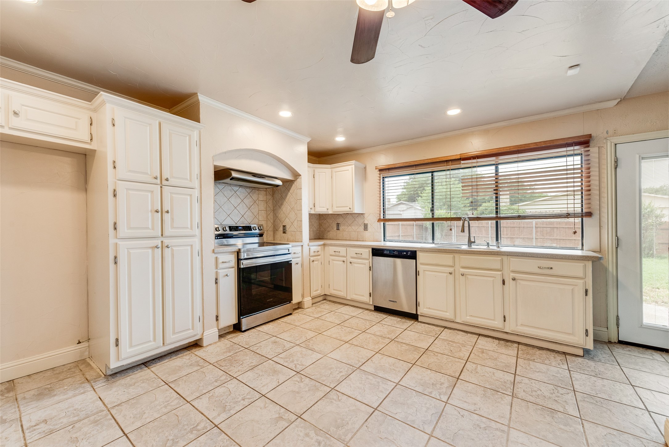 5108 Shannon Drive The Colony TX 75056